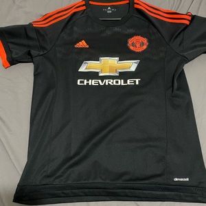 Manchester United black jersey L